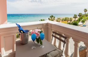 Luna Villa 3