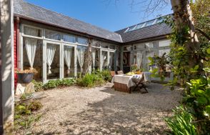 Eaton Lodge