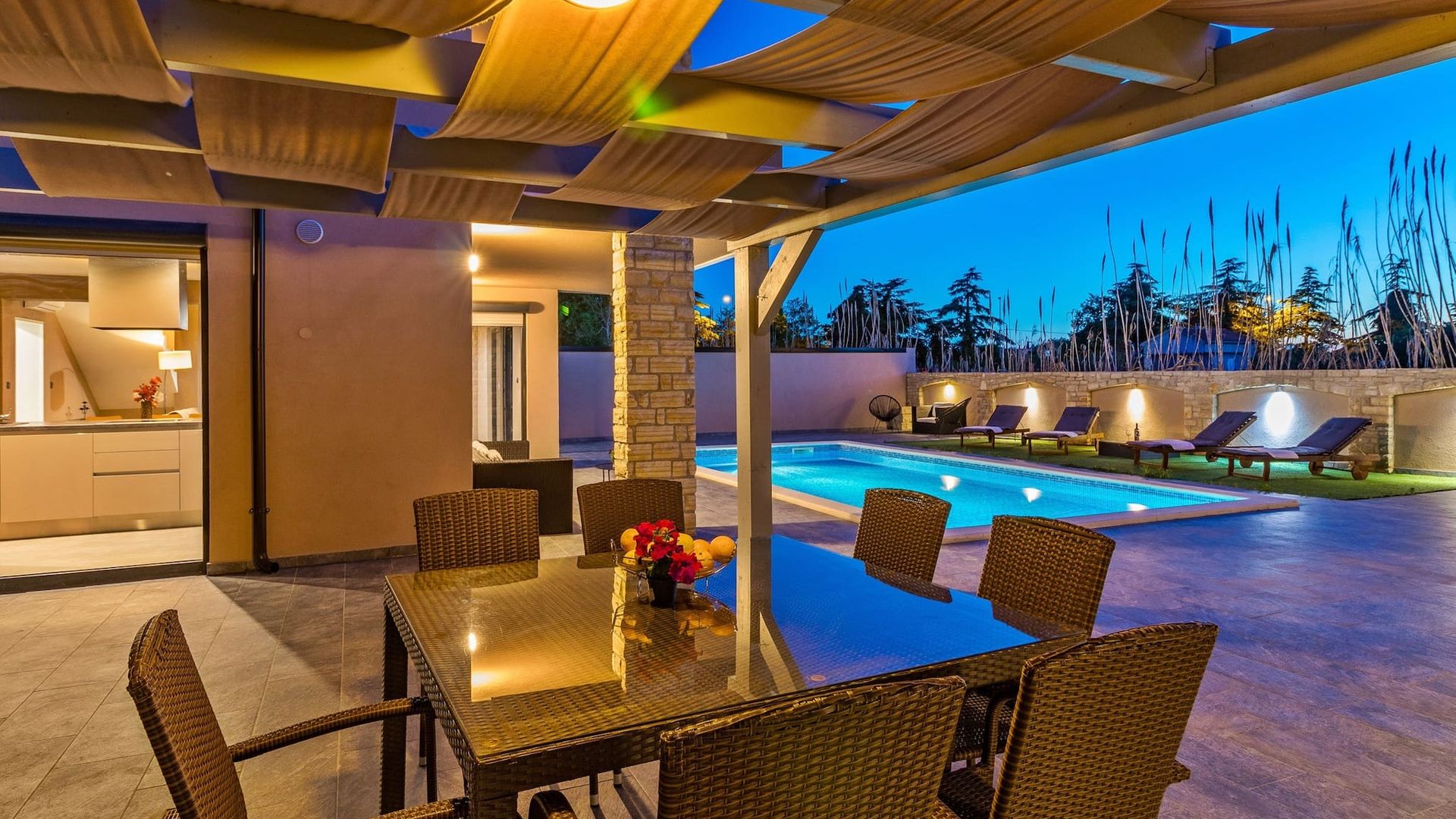 Beautiful Villa Nika with Heated Pool photo 2