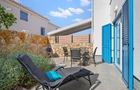 Apartment Sunshine Cres
