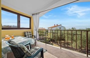 Peaceful Family Apartment - Sea View - Tedi