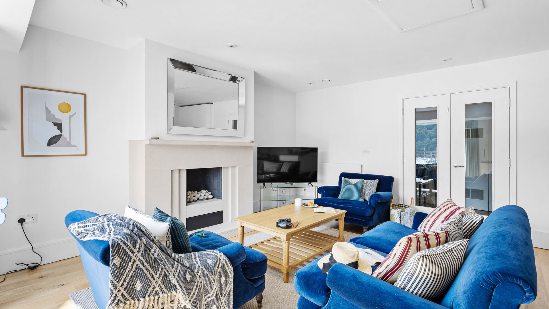 The Masts  - Luxury Dart Marina Apartment photo 5