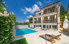 Villa Monte Magno with Private Pool 