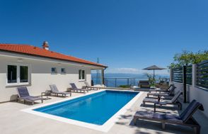 Villa Aria