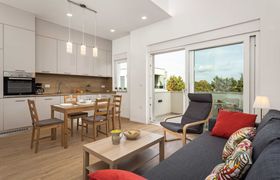 Lana Luxe - Relaxing Vacation Apartment