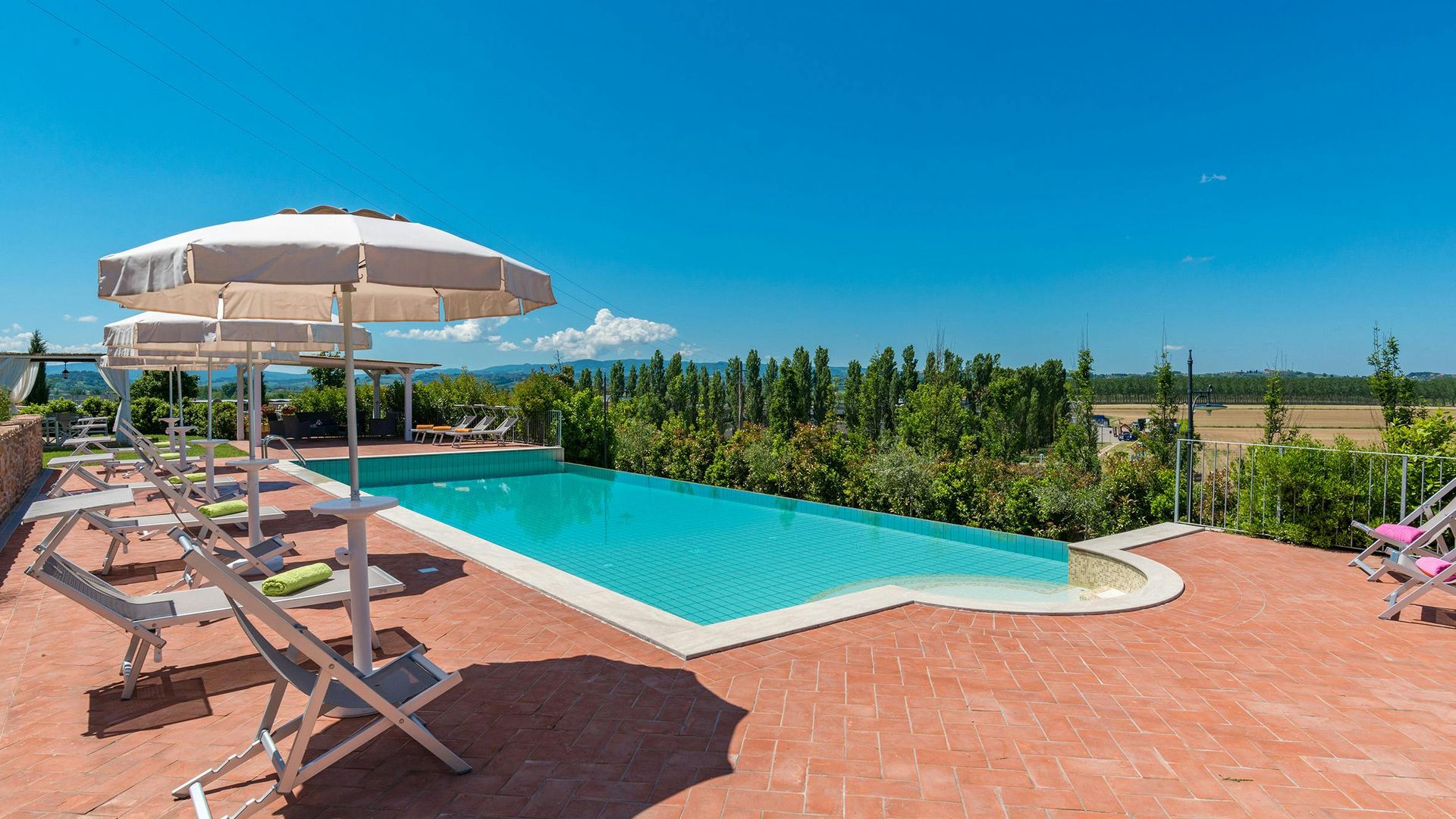 The Tuscan Love photo 4