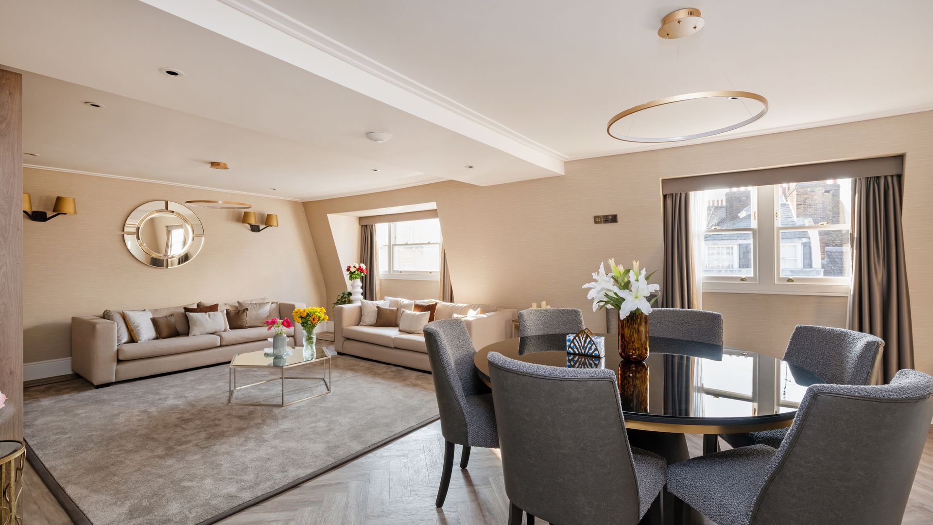 Mayfair Magic photo 7