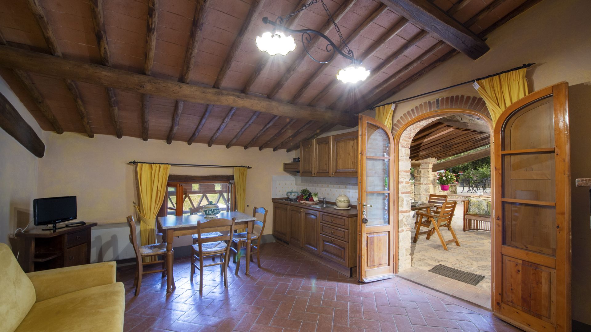 Tuscan Hues photo 9