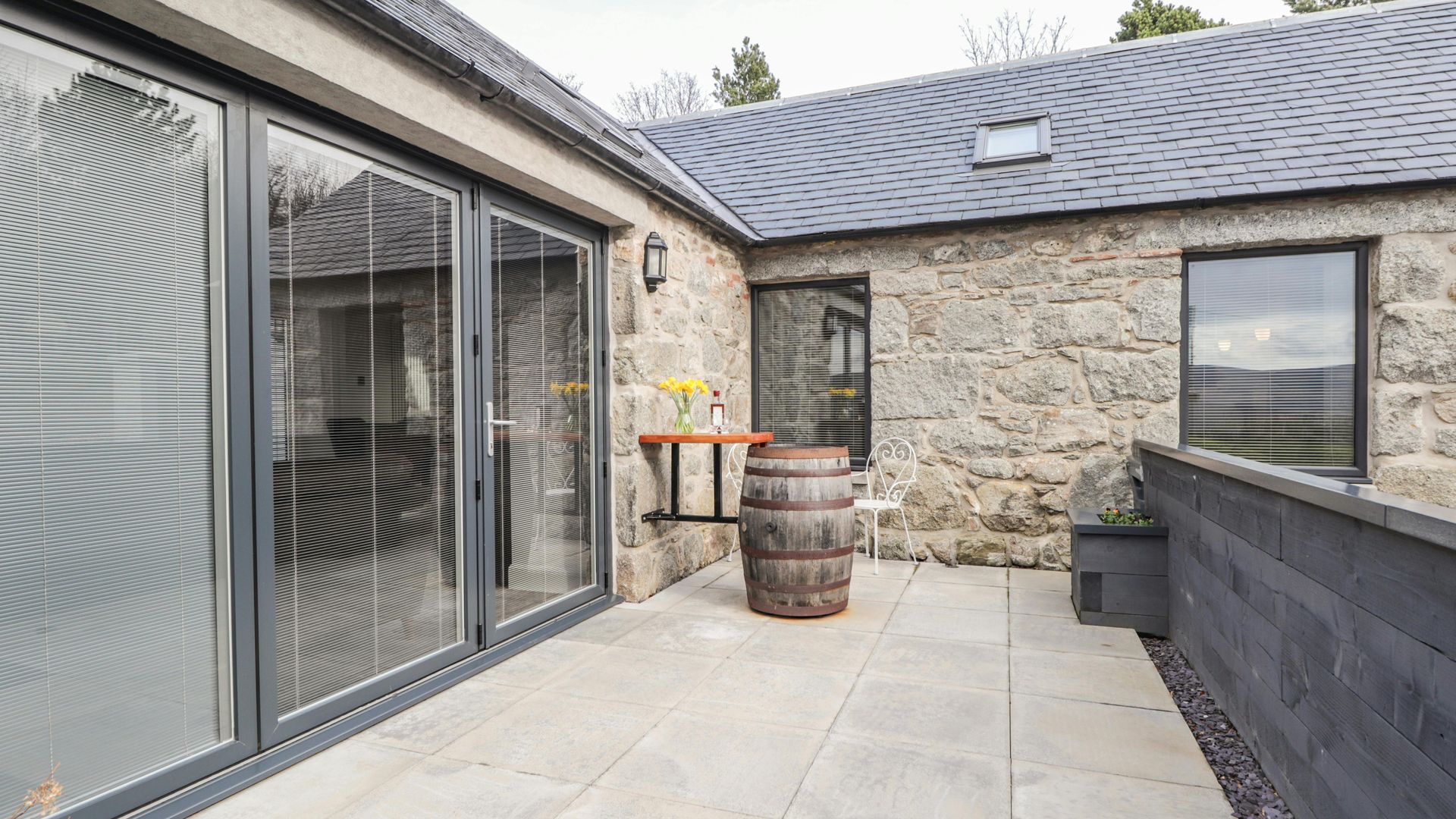 The Highland Barn photo 2
