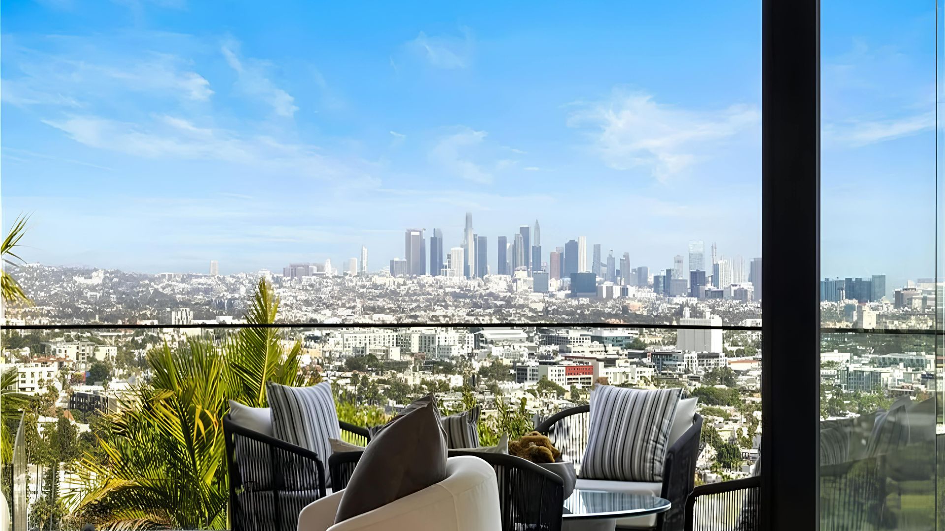Hollywood Horizon photo 6