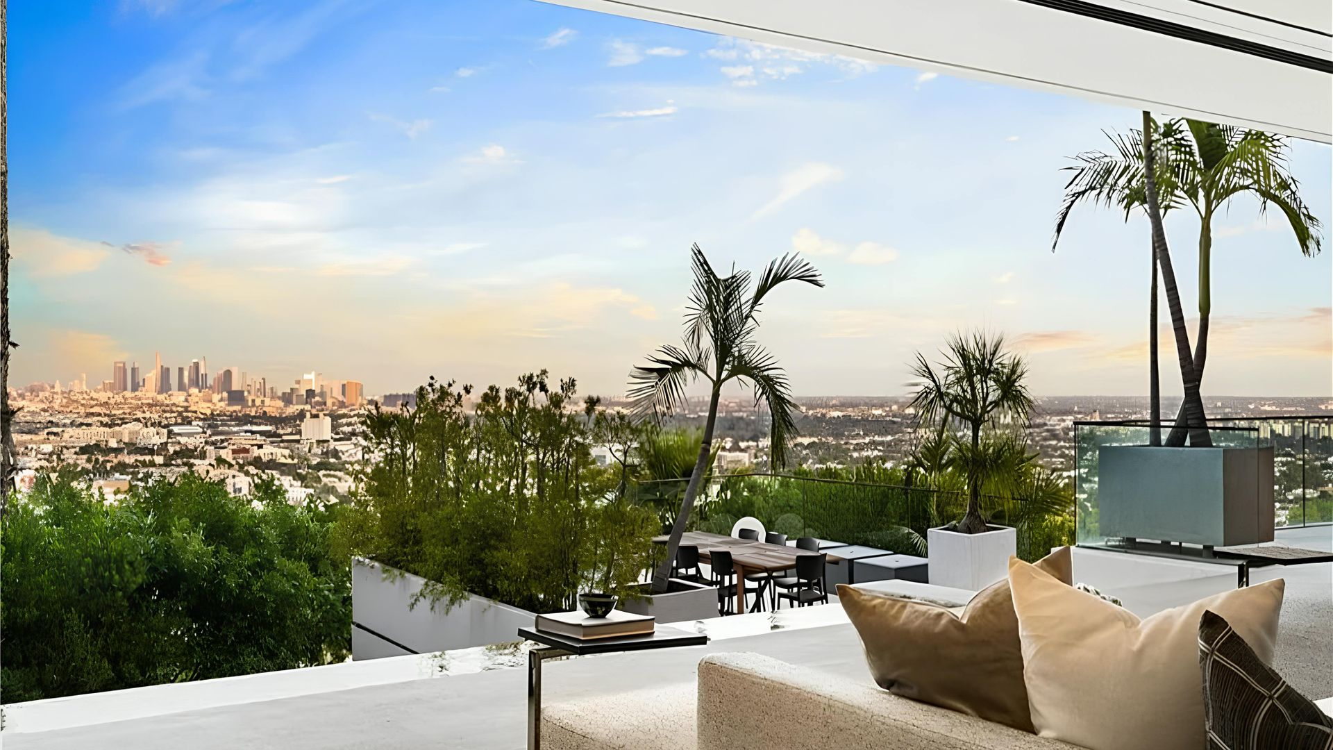 Hollywood Horizon photo 9