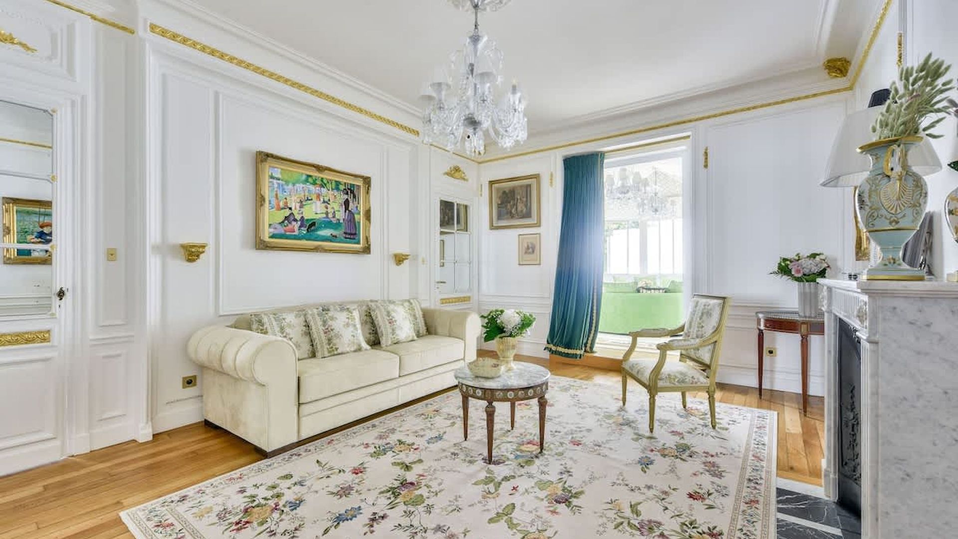 Royal Luxury photo 10