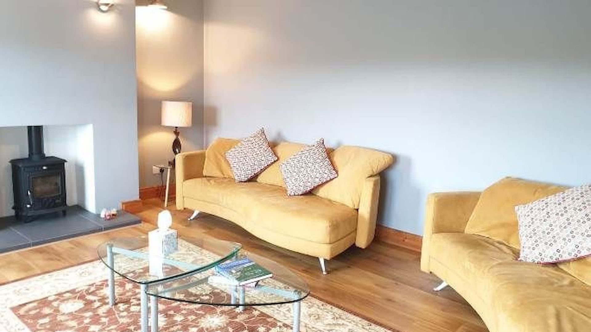 Hillside House photo 2