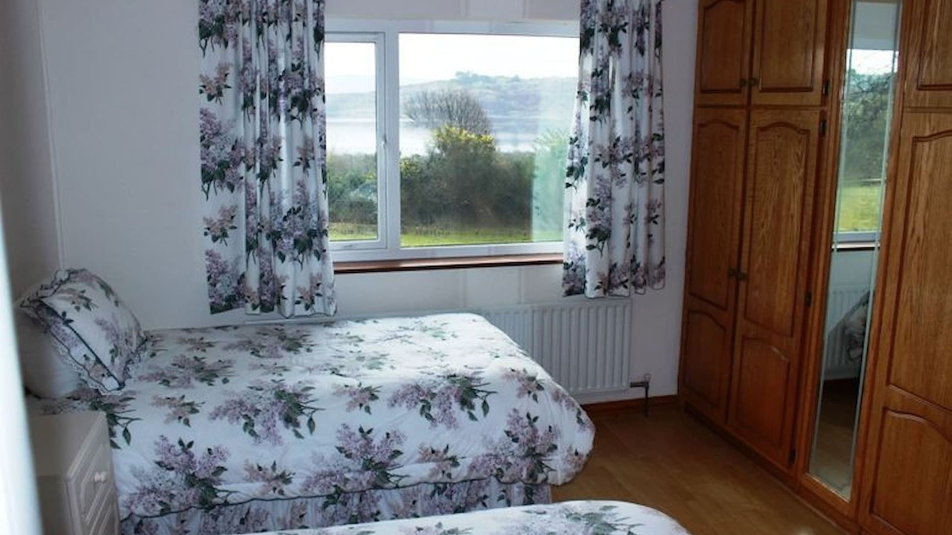 Waterside Cottage photo 3