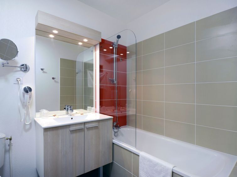 Nakara Apartment 5 photo 4