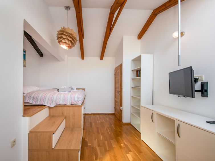 Mihaela Apartment 2 photo 6