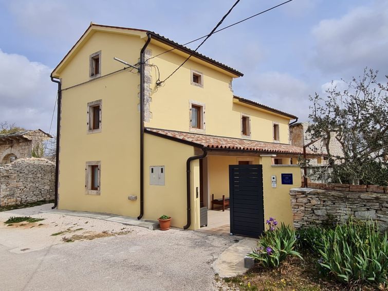 Casa Bella photo 1
