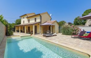 Casa Bella