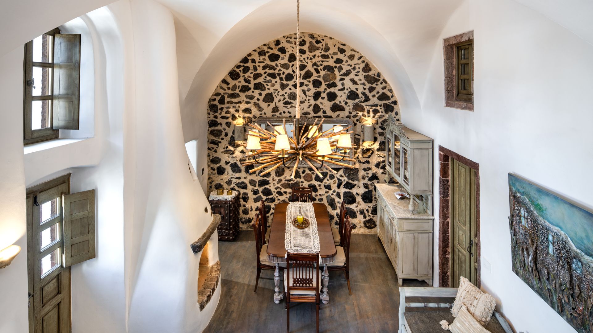 5 Bedroom Holiday Rental in Santorini photo 2