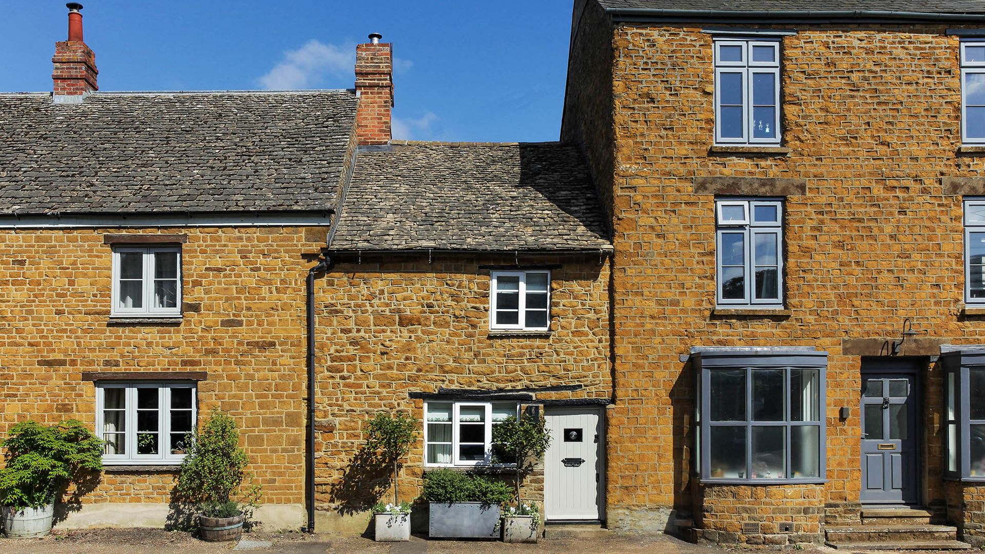The Charming Cottage photo 9
