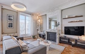 Le Marais Light