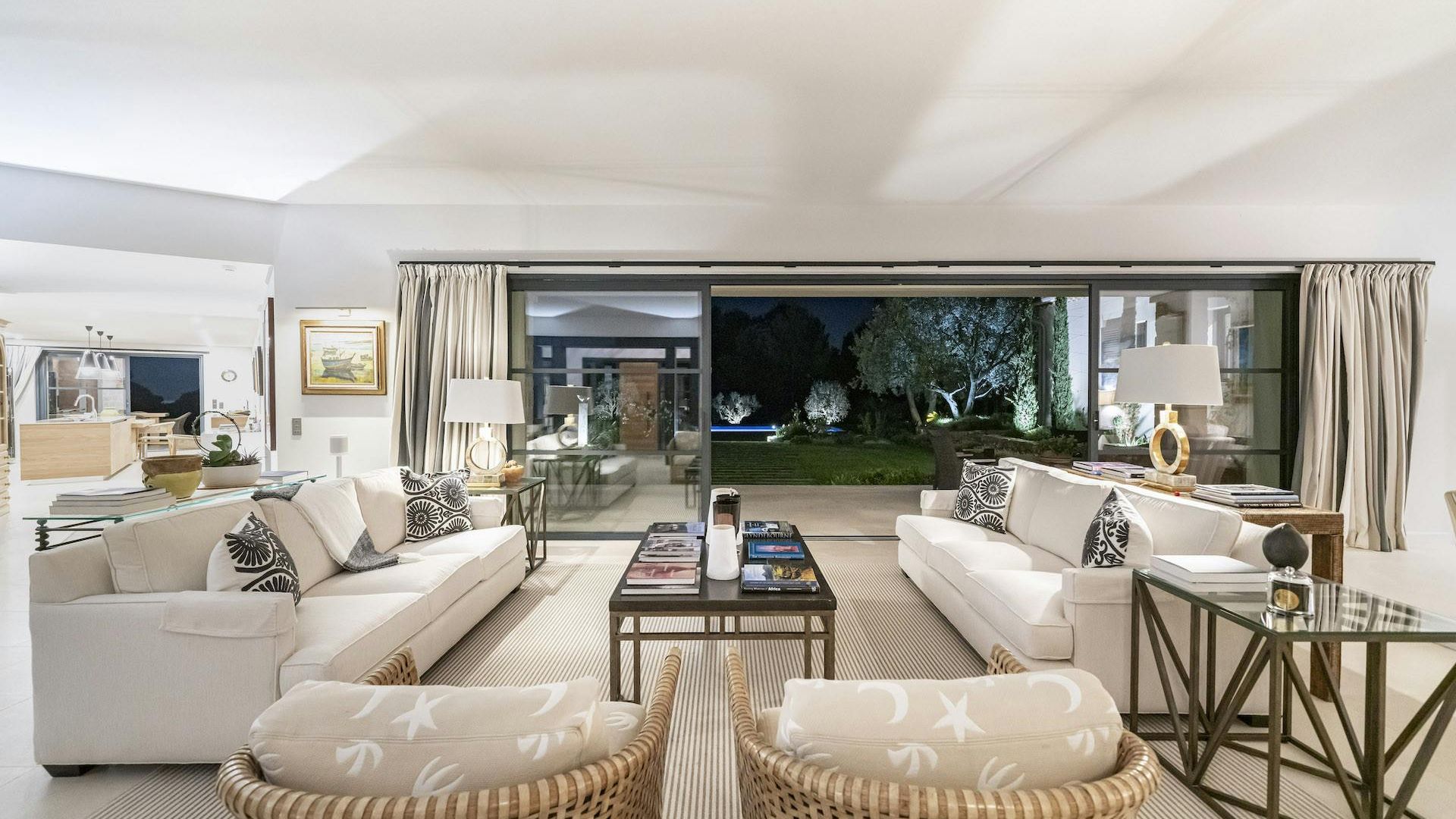 Tennis Villa photo 6