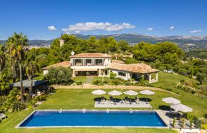 Tennis Villa