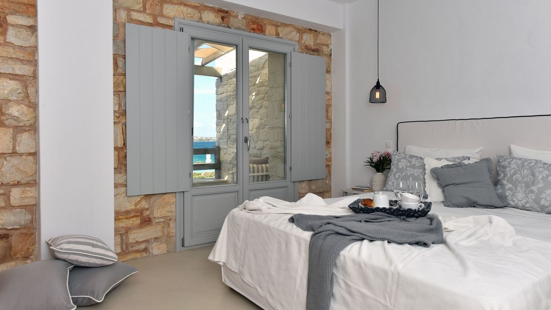 Paros When It Sizzles photo 10