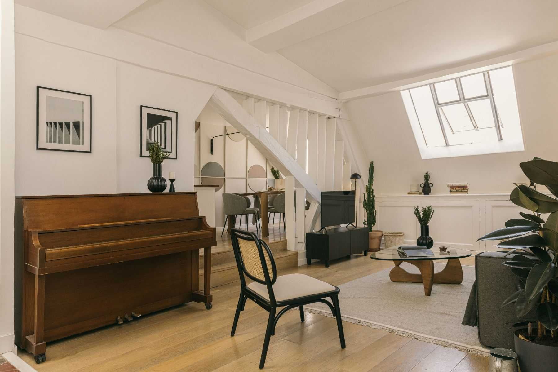 Mansard Nest photo 3