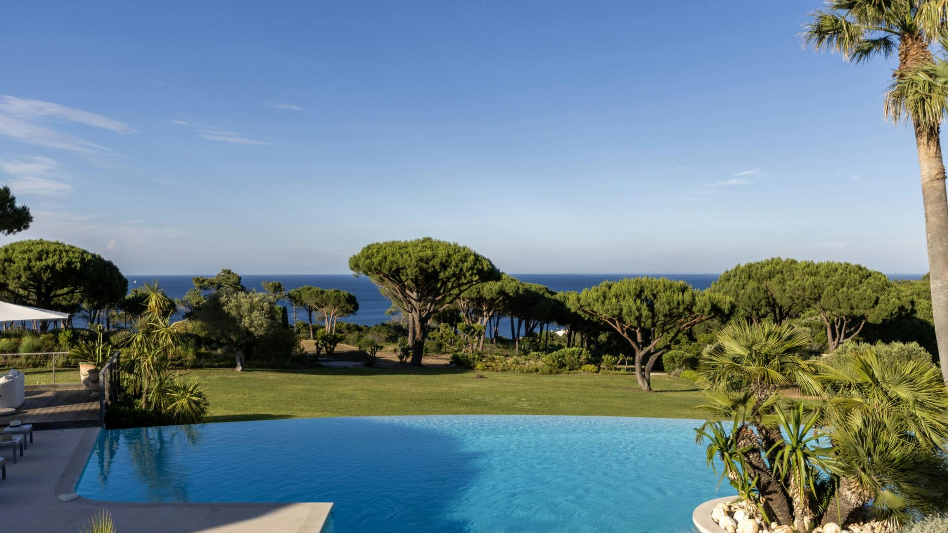 Paradise Estate photo 3