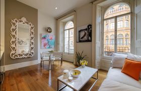 Mayfair Light