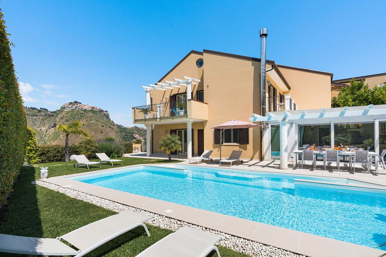 Sunshine in Sicily photo 3