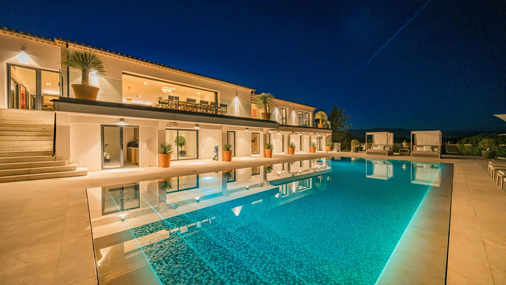 Crown of Cannes photo 4