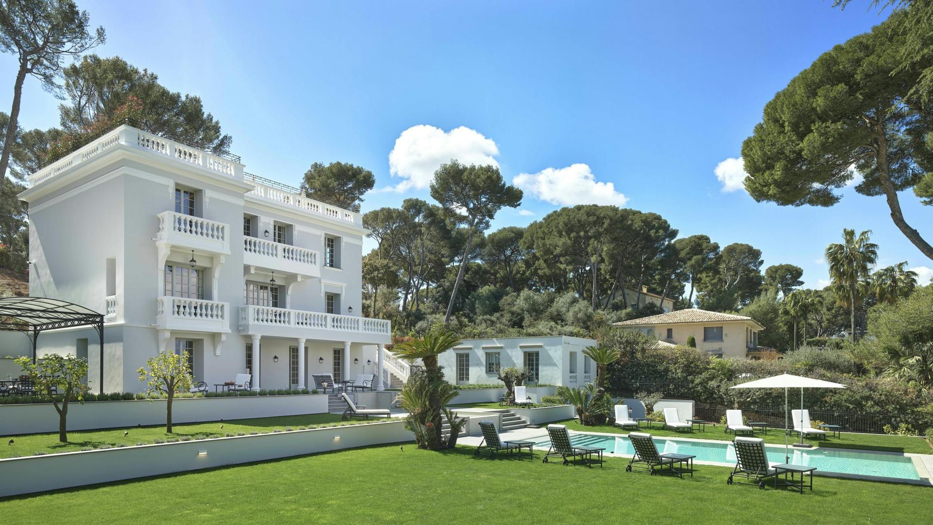 Riviera Gold photo 1