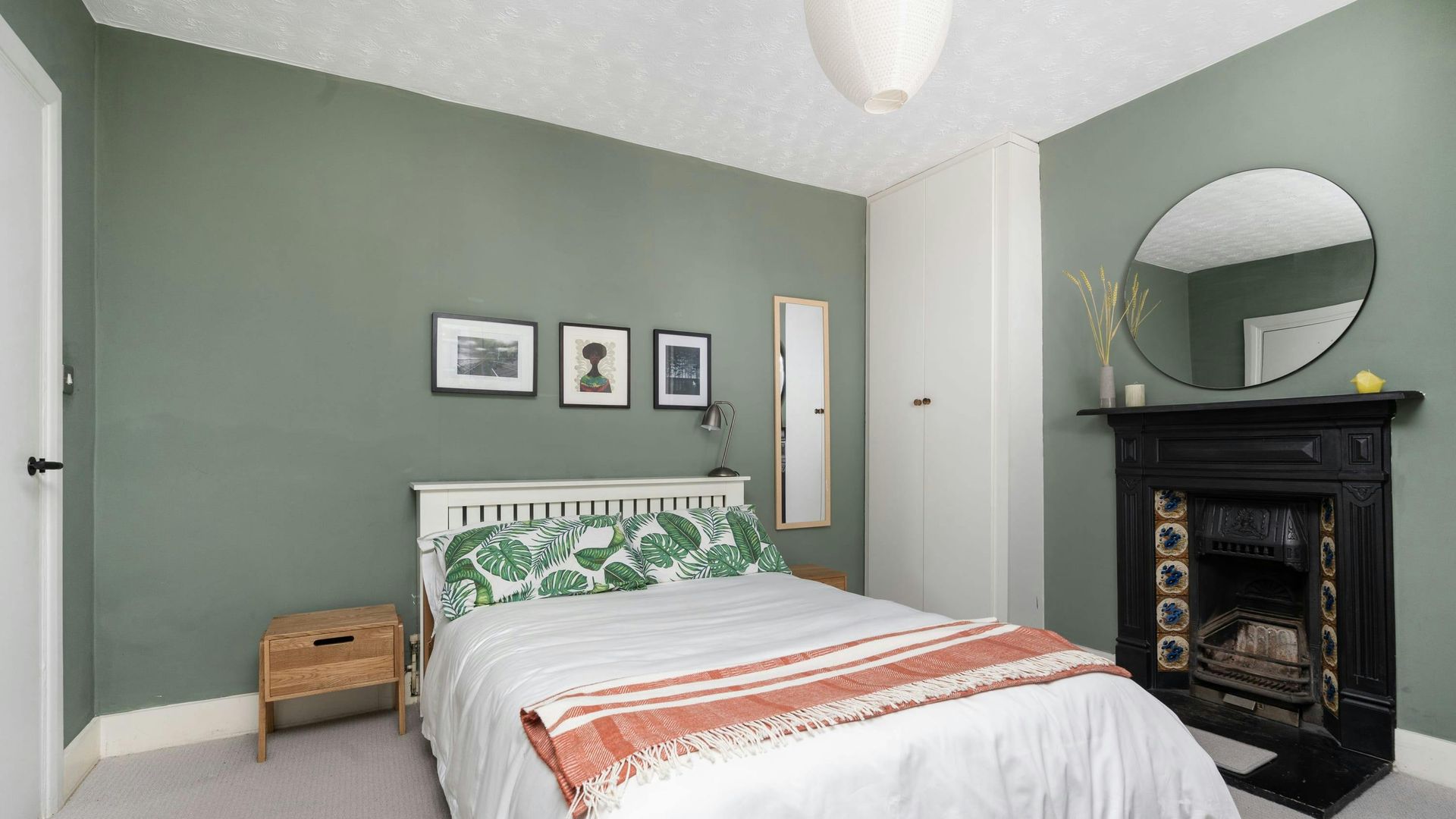 Dalston Deluxe photo 8