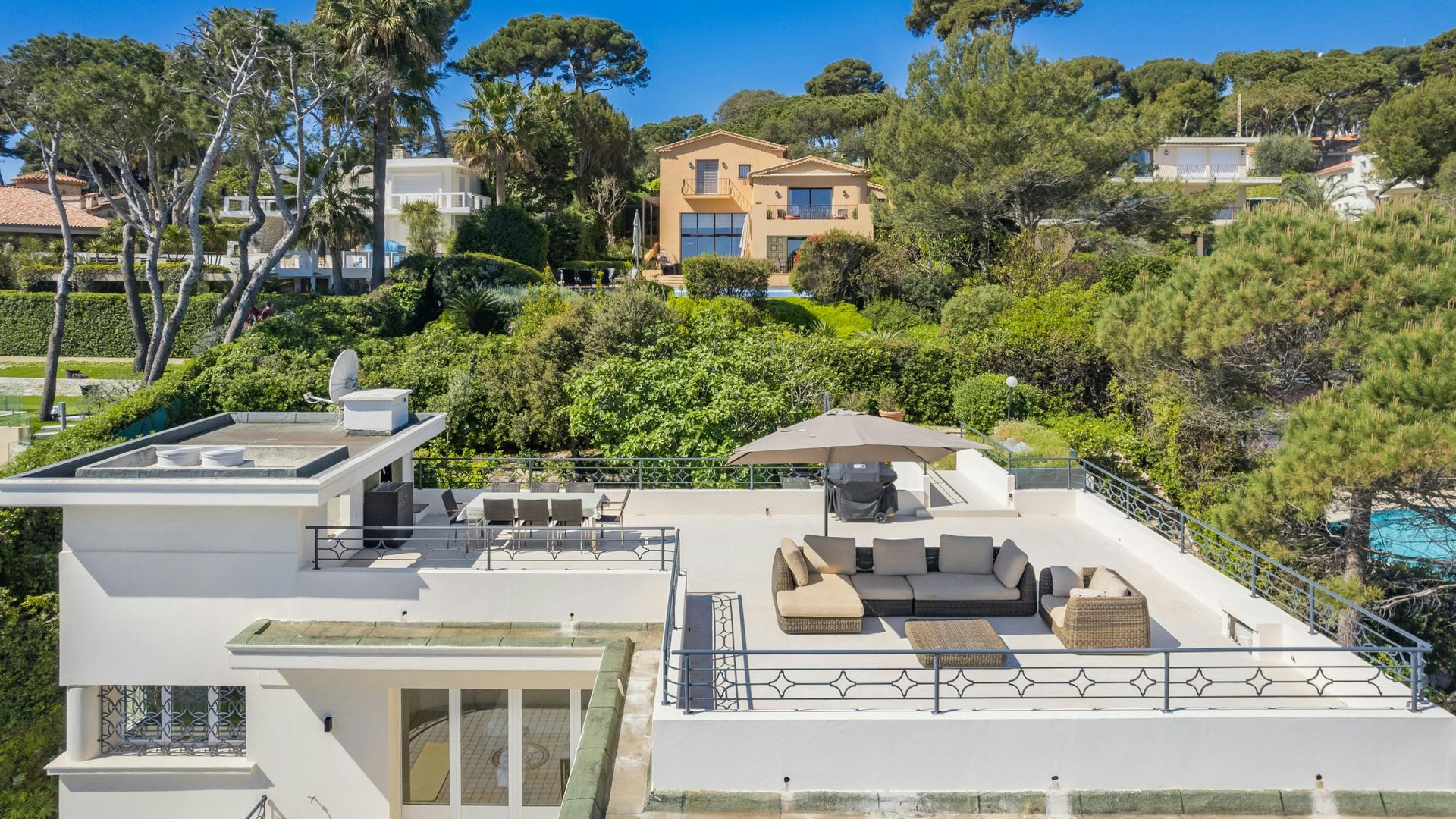 Antibes Azure photo 9