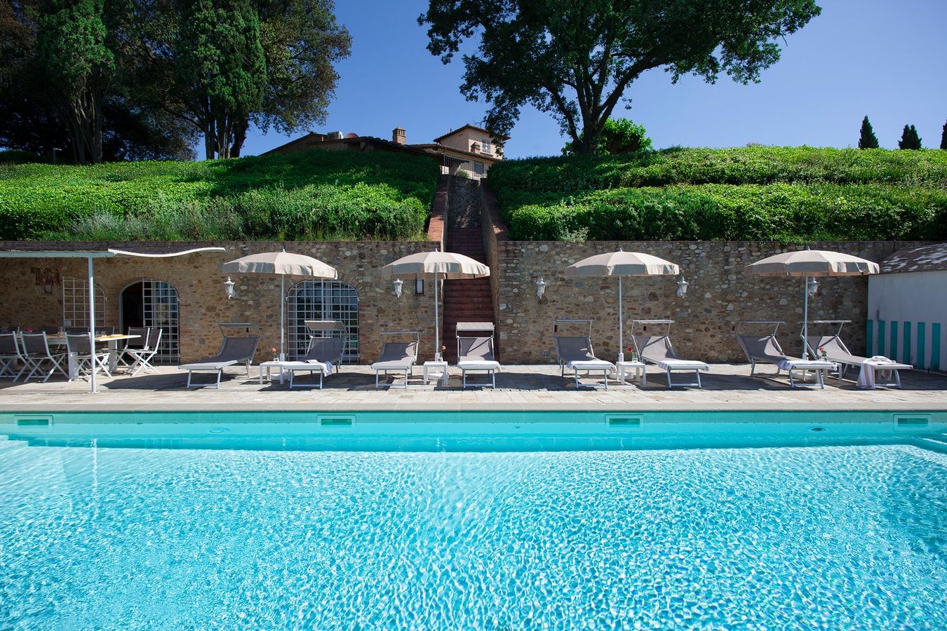 Sunlit Tuscany photo 4