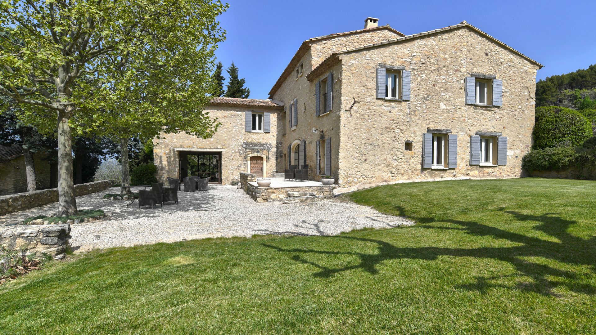 Luberon Paradise photo 2