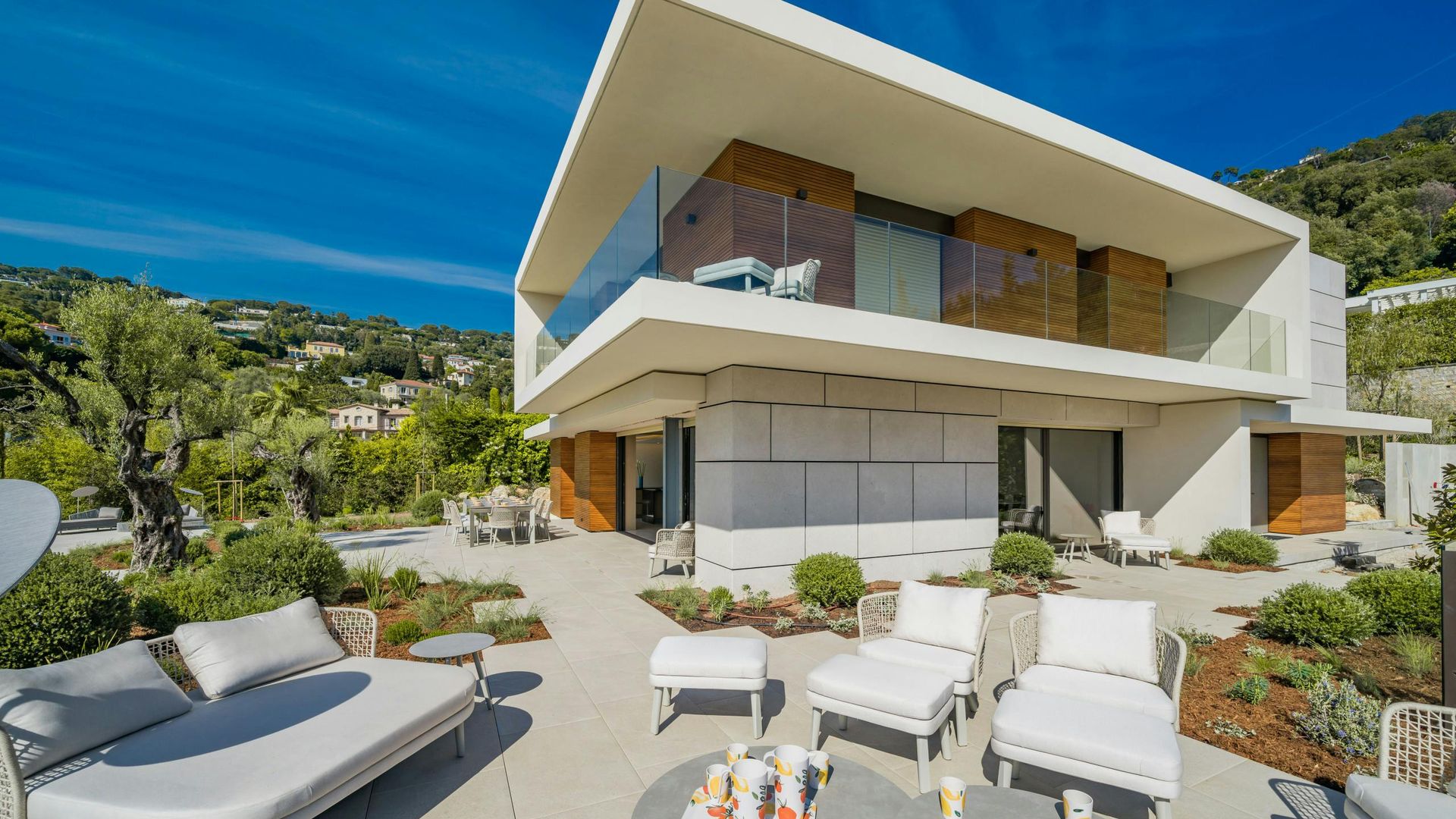 Riviera Garden photo 3