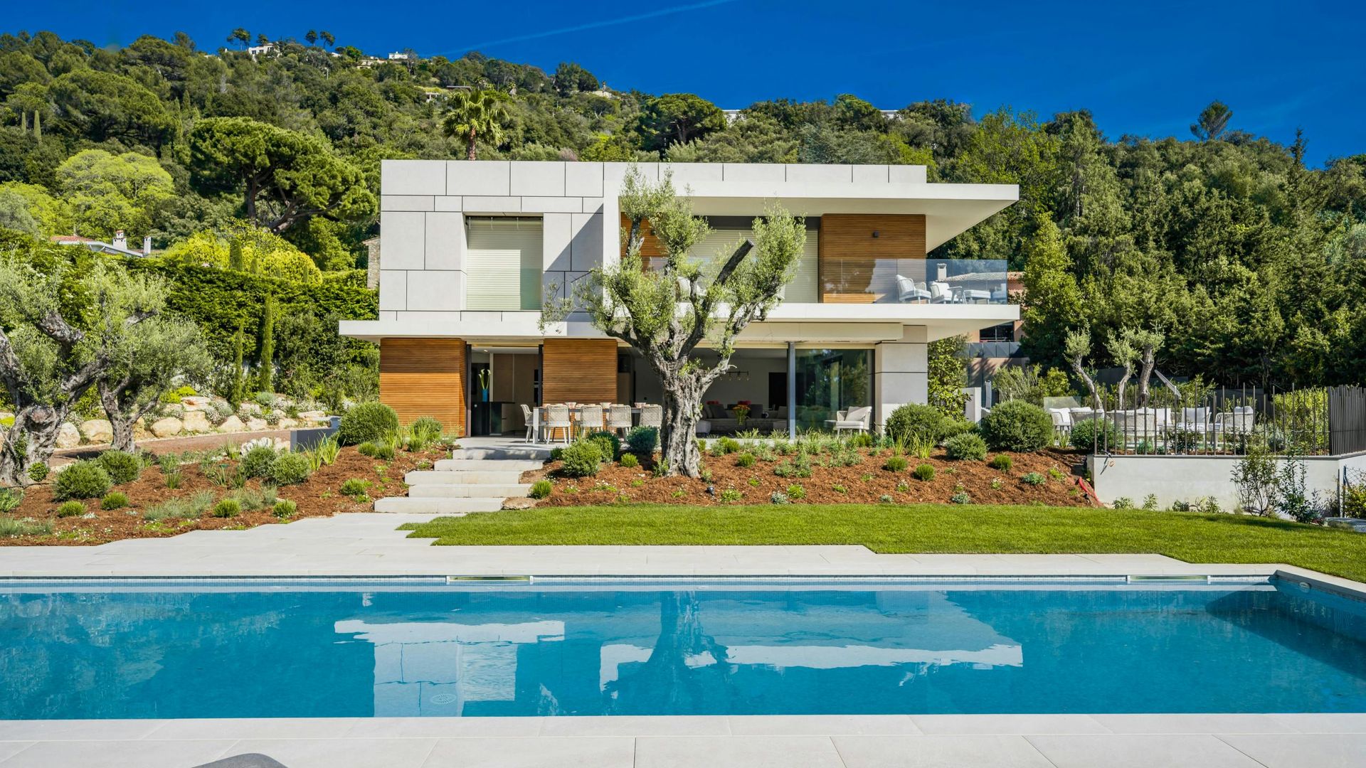 Riviera Garden photo 1
