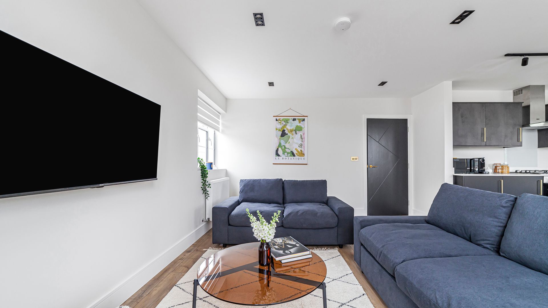 The Wembley Penthouse photo 2