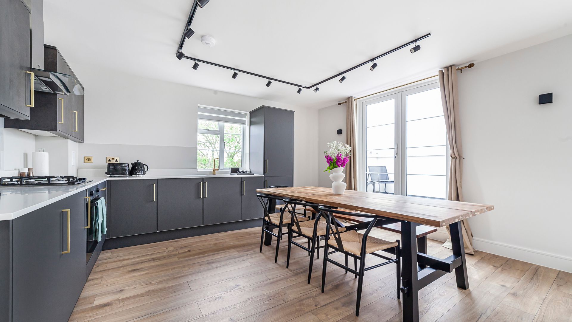 The Wembley Penthouse photo 3