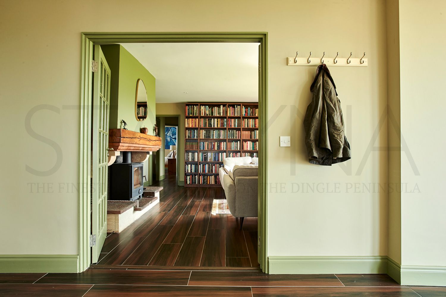 Maharee Lodge photo 1