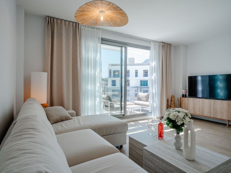 Marina Real III Apartment 7 photo 6