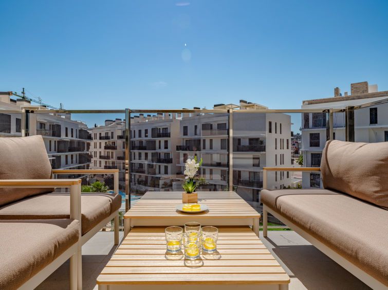 Marina Real III Apartment 7 photo 27