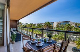 Algarve Sun-Sea Retreat Apartment 2