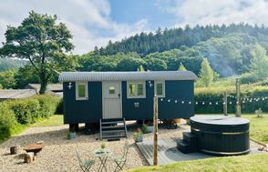 Cartier's Retreat, Dunster