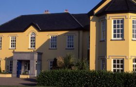 Emlagh House