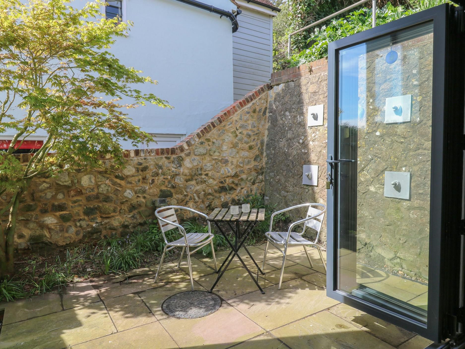 Summer in Hythe photo 8