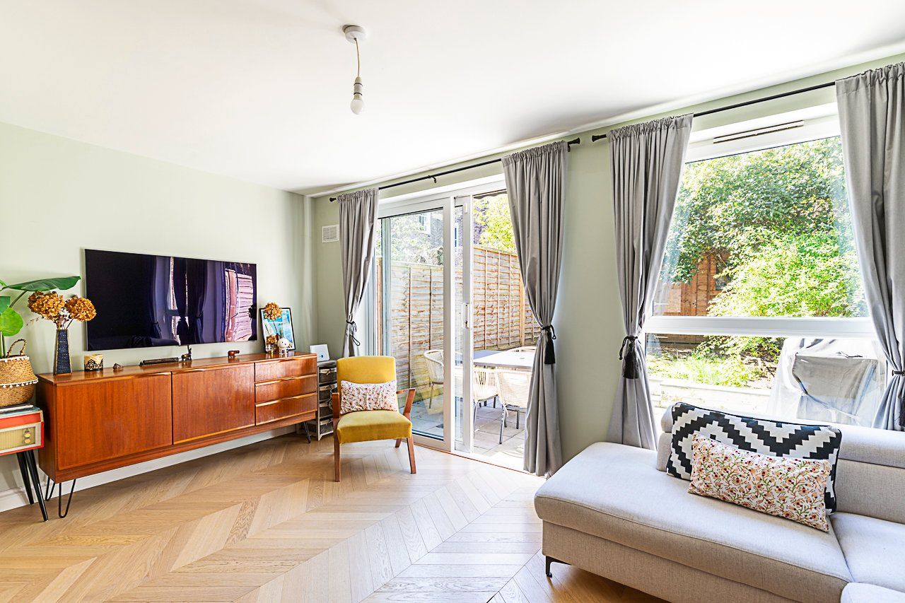 Noble Dwelling photo 3